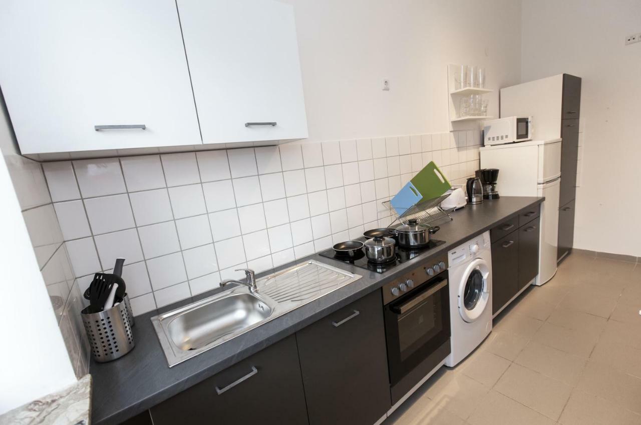 Avr Apartment Hof 1 Бремерхафен Экстерьер фото